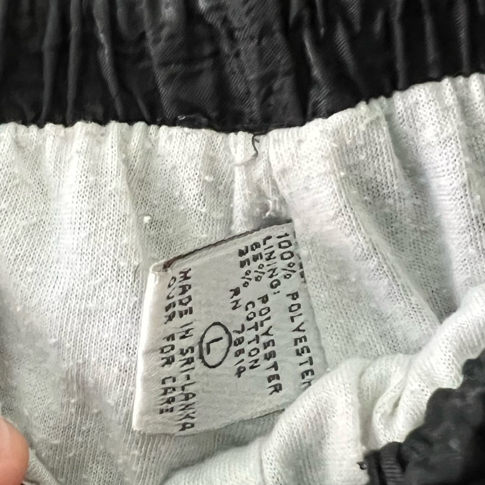 Vintage Black Satin Jogger Pants Floral Pattern, Elastic Waist, 80s 90s Size L - Picture 5 of 7
